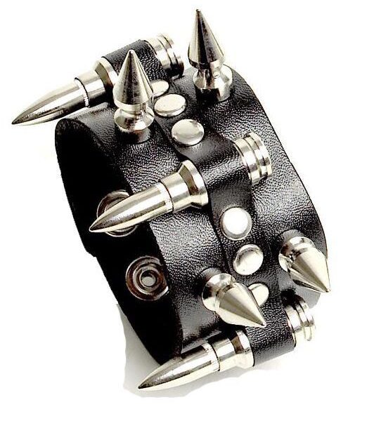 دستبند اسپایکی طرح تیر