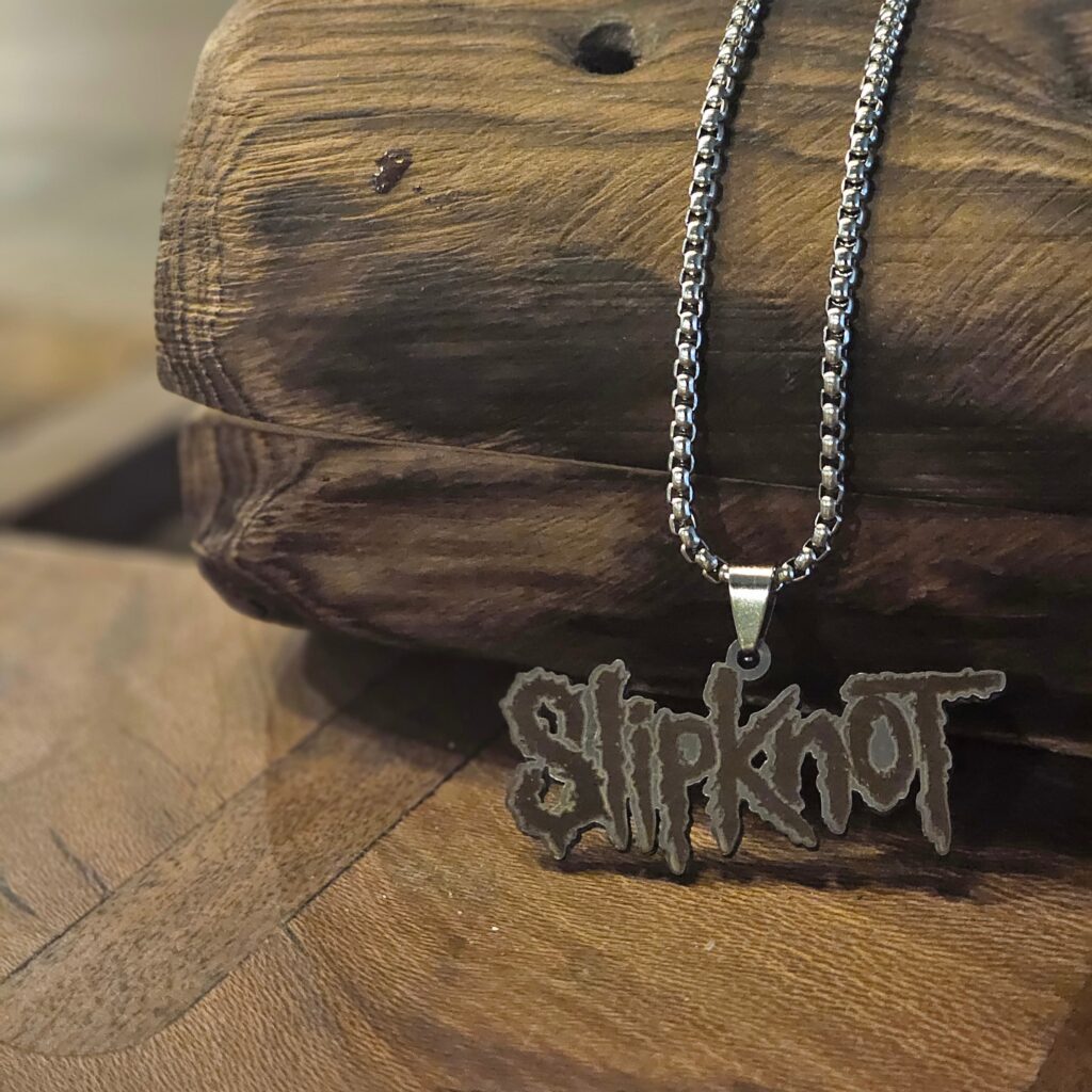 گردنبند اسلیپ‌نات (Slipknot)