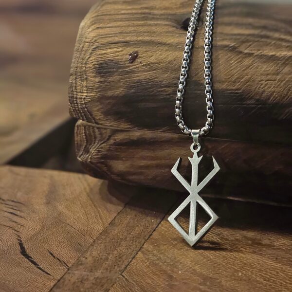 گردنبند برزرک – نشان قربانی (Berserk – Brand of Sacrifice)