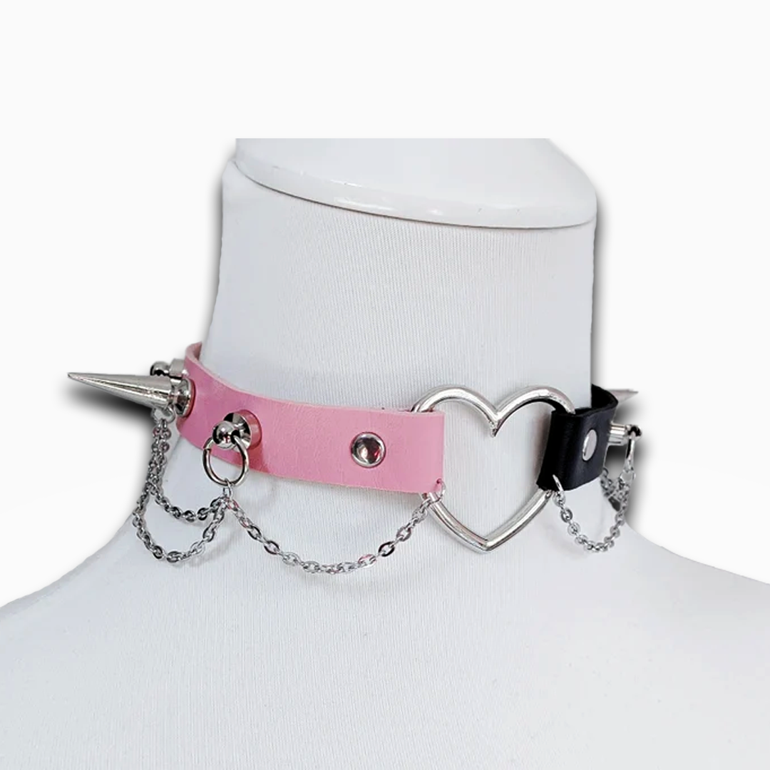 چوکر 2 رنگ اسپایکی طرح قلب چوکر 2 رنگ اسپایکی طرح قلب