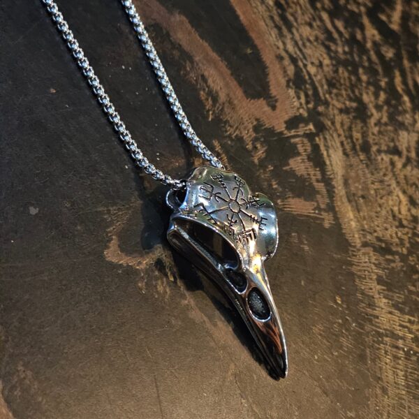 گردنبند وگ‌ویسیر (Vegvísir)