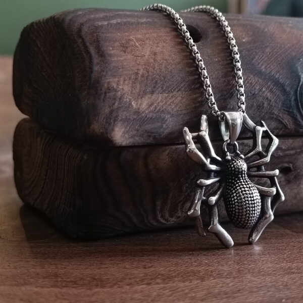 گردنبند عنکبوت (Spider)